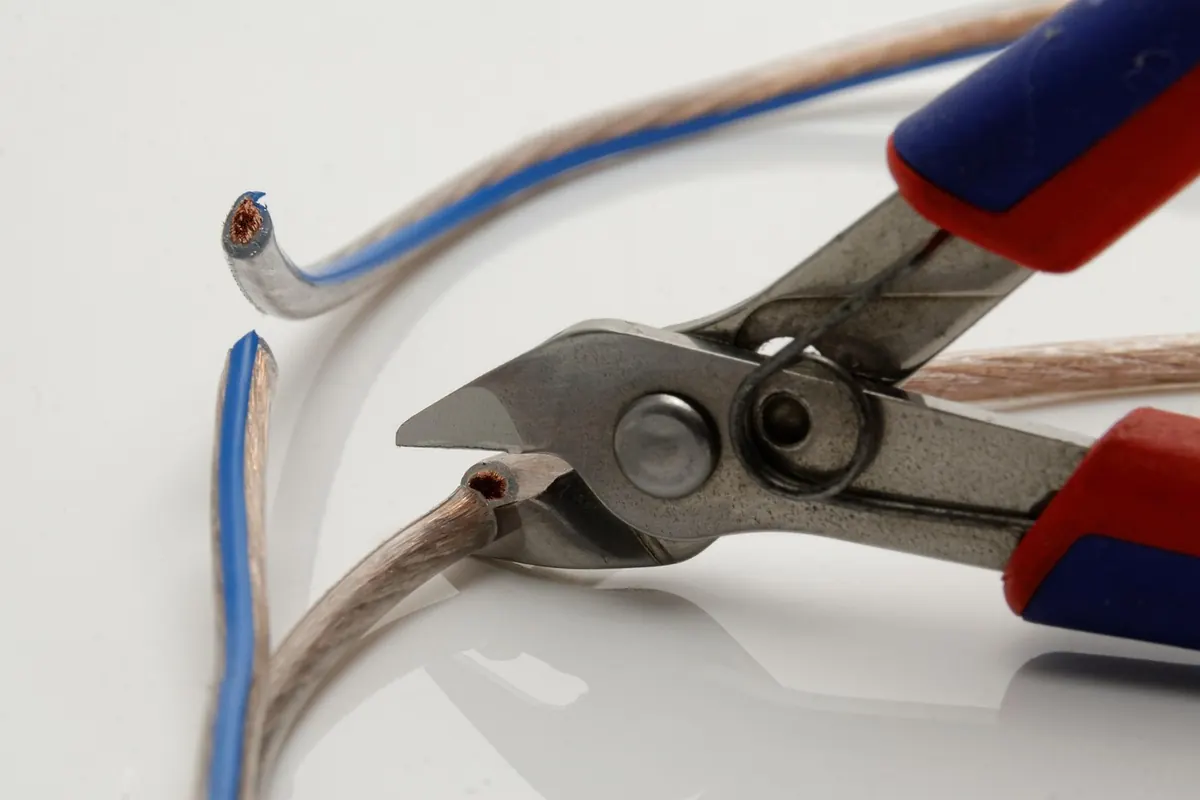 The Ultimate Checklist for Cable Management in Your Home Office